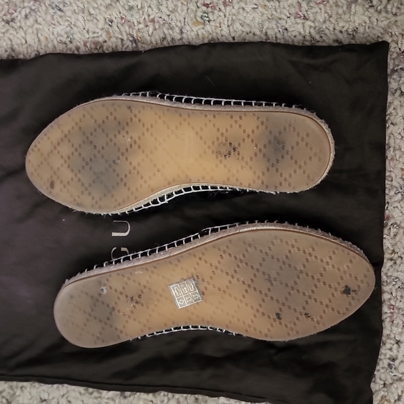 Authentic Gucci loafers - Picture 2 of 5